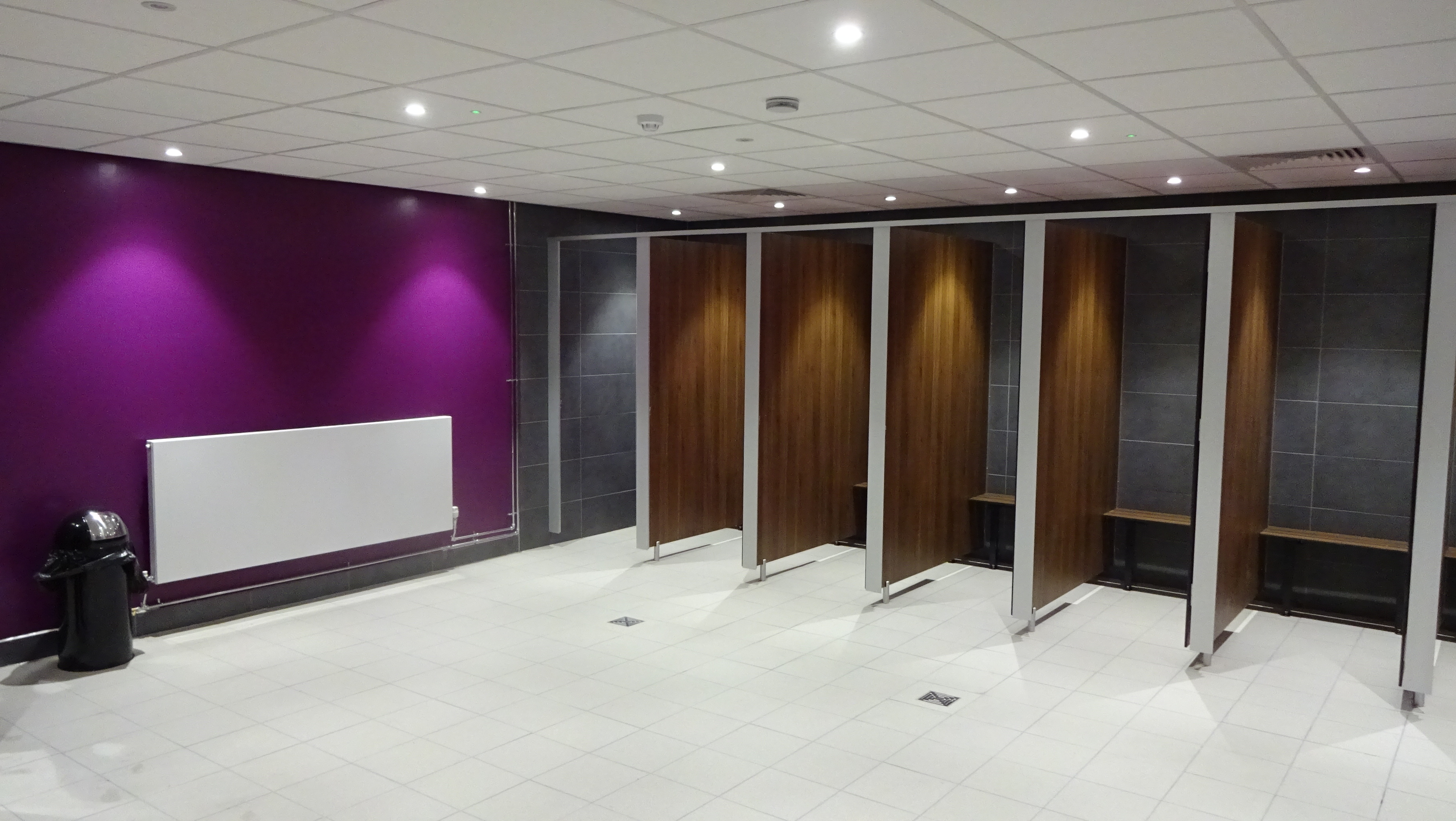Carlton Forum Leisure Centre Wet & Dry Side Changing Room Refurbishment in 